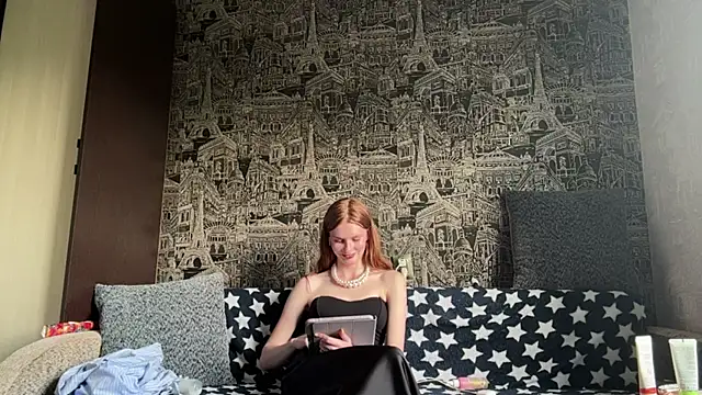 DanaStaheli webcam