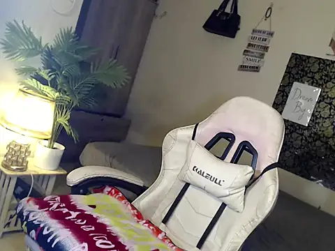 french_cheska webcam