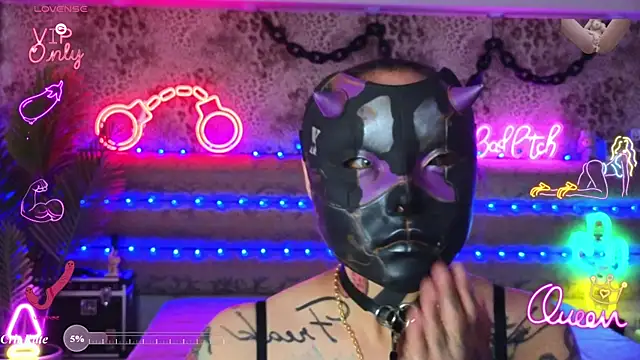 Cool_Freak_ webcam
