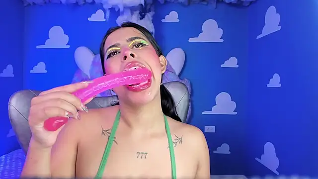 miss___anya webcam