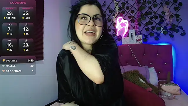 Emmie_Hot webcam