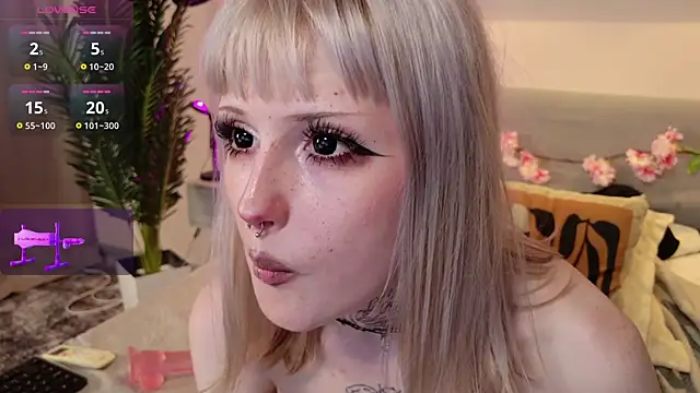MilkMeSoftly webcam