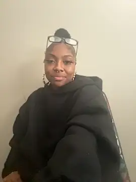 Cocochanel4567 webcam