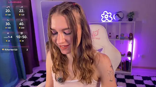KellySunn webcam