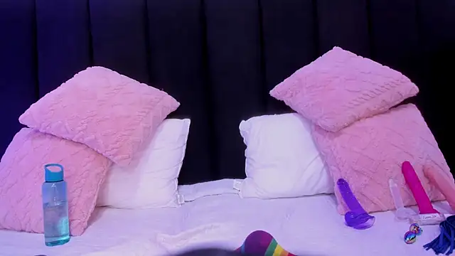 izzy_moon7 webcam
