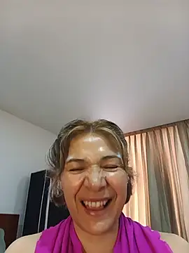 MiaIsabela_ webcam