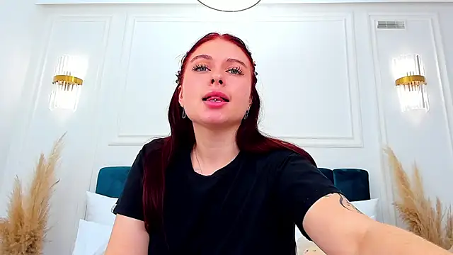 LizyBex webcam