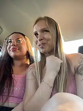 Liza_risky webcam