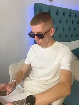 Cristian__Dior webcam