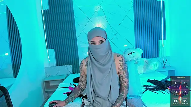 Nayla-Mouna webcam