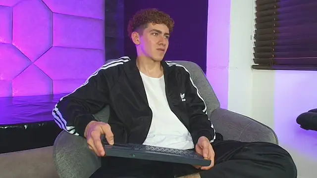 Tyler_Mcrey webcam