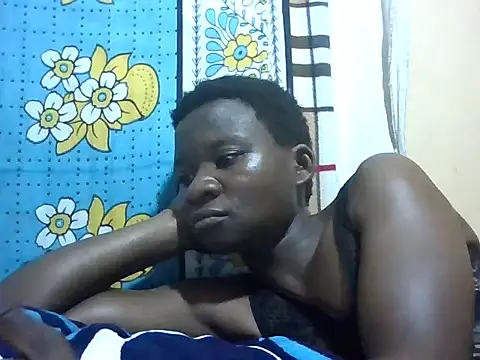 NaughtyNyra webcam