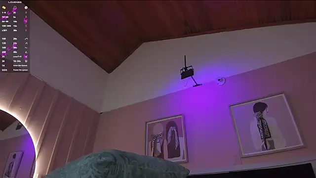 elodie_walker webcam