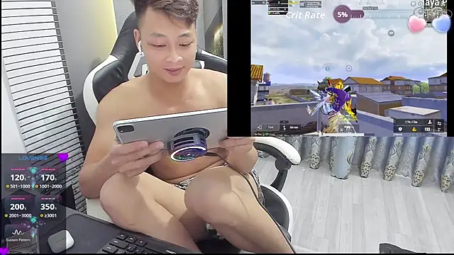 Naughty___asian webcam