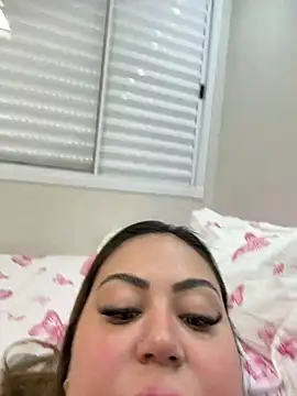 lariic's live cam