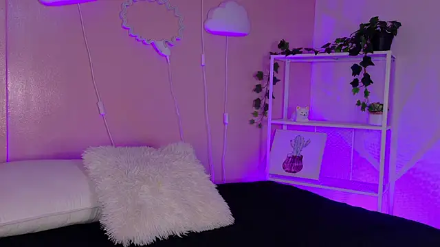 Annavic__ live cam on StripChat