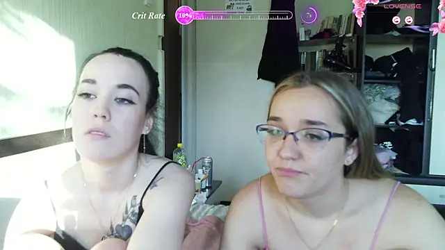Mia_Ellis
