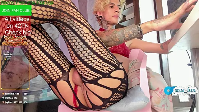 Srta__Fox_ live sex cam