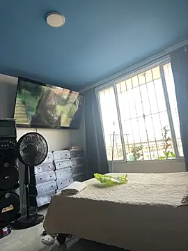 Sam_Blue webcam