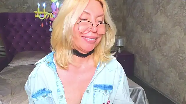 wendy_waves - Wendy_Waves's free webcam - UK Sex Cams