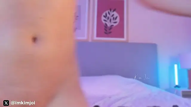 Miniatura de la webcam en directo de KiimJoi con #girls, #hd y #vr