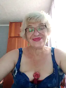 52MiaLove02 live cam on StripChat