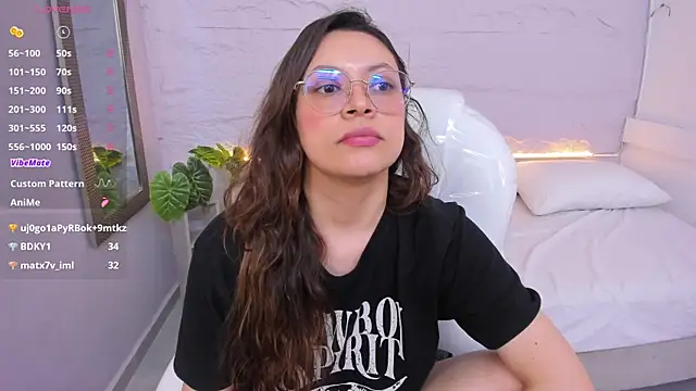 lanna_18_ webcam