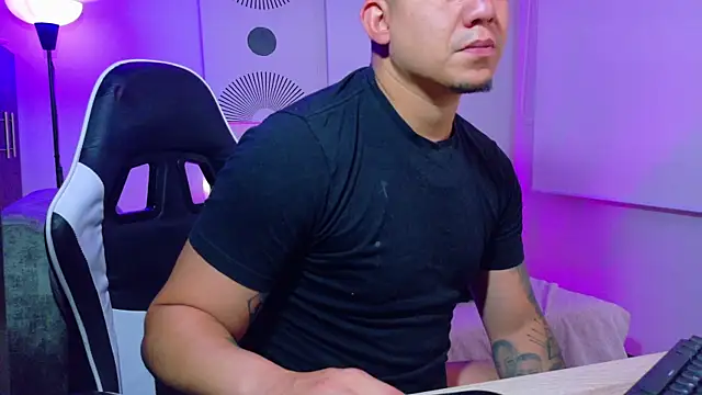 _robertobaggioo webcam