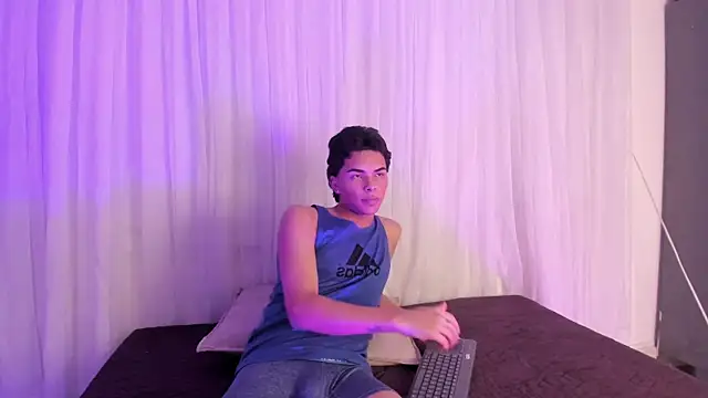Brenda_n_Steven webcam