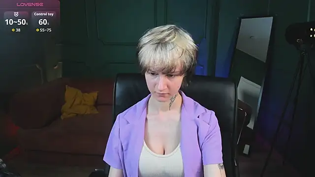 Senpai_Sins webcam