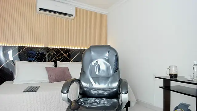 Damian_romanoff_ webcam