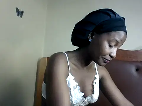 sexybaddie27 webcam