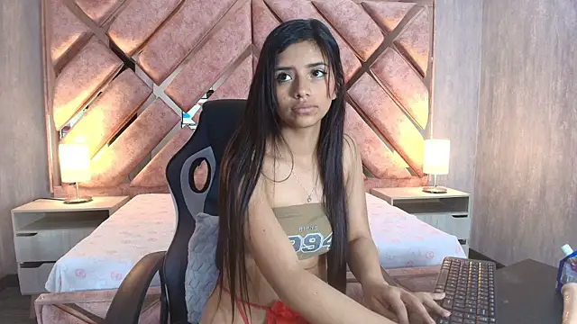 Briony_Walker webcam