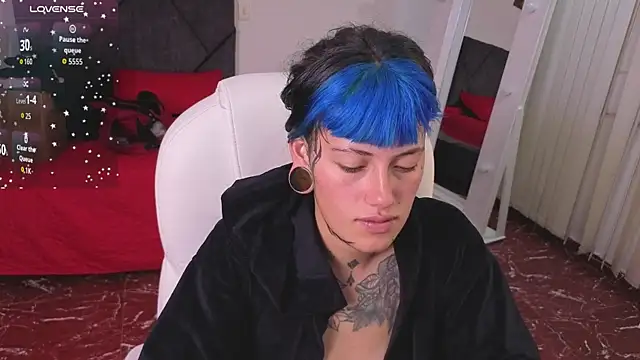 _sharlotte777 webcam