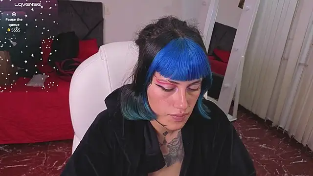 _sharlotte777 webcam