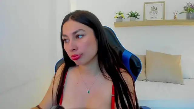bella_99_ live cam on StripChat