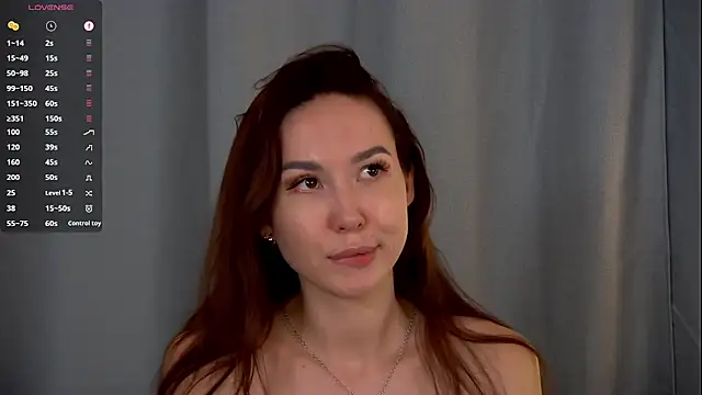 EmilyGray__ webcam