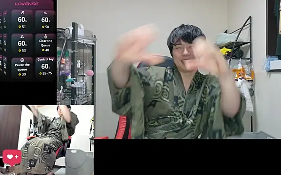 whitebriefboy webcam