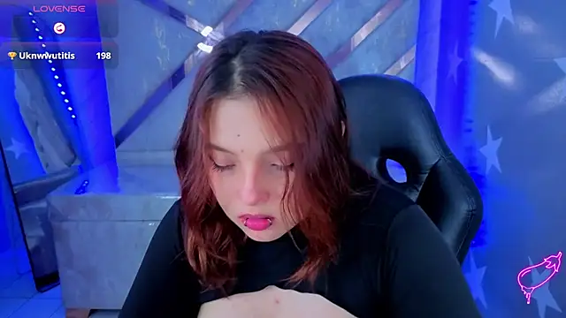 mia_foster_t webcam