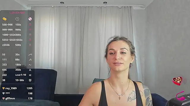 Adelina_Langoria webcam