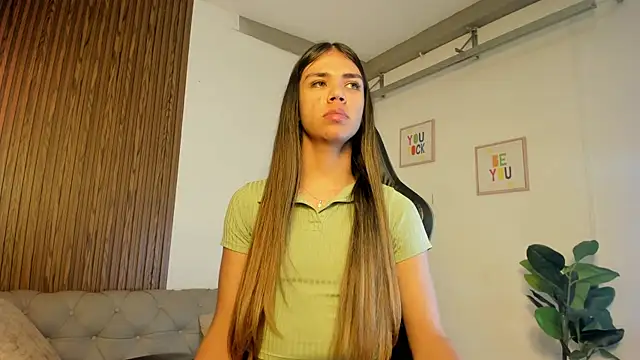 EmmaBlake1 webcam