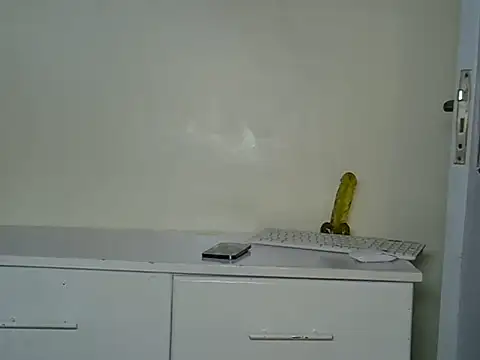 clittygirl25 webcam