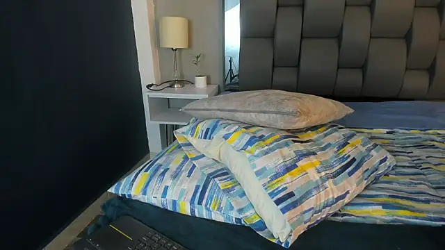 Charlie___Musk webcam