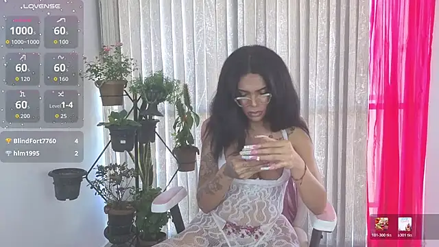Queen_Morena webcam