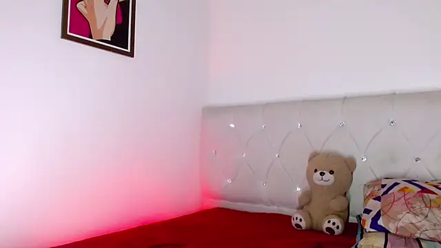 Angel_foxc13 webcam