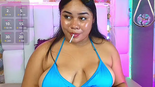 Aisha-Saadi webcam