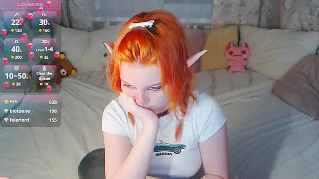 RinaMay18 webcam