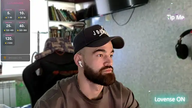_Serious_Man webcam