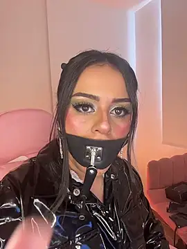 sofiaqueen__ webcam