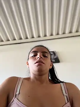 Paula-H- webcam